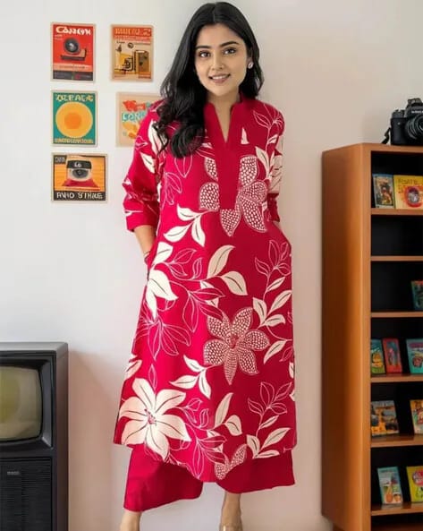 Elegant Two-Piece Kurti with Pant Set,