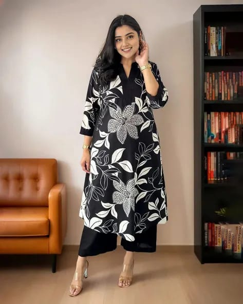 Elegant Two-Piece Kurti with Pant Set,