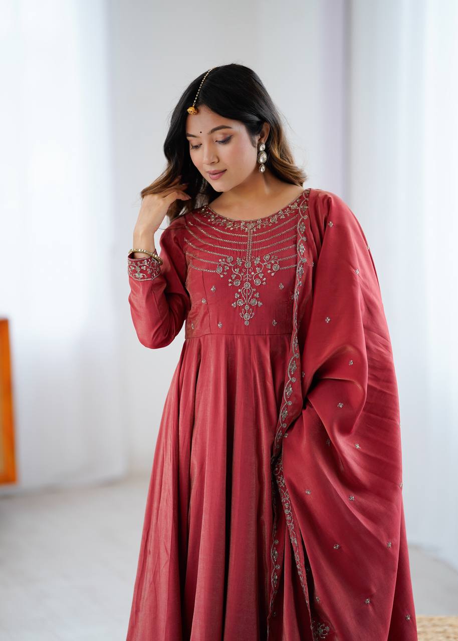 Womens Pure Romansilk Chanderi Embroidered Anarkali Kurti With Dupatta & Pant Set